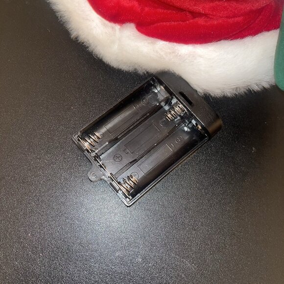 Animated Santa Clause Sound & Motion Sings Jingle Bell Rock Clean Tested Vintage - Picture 15 of 17